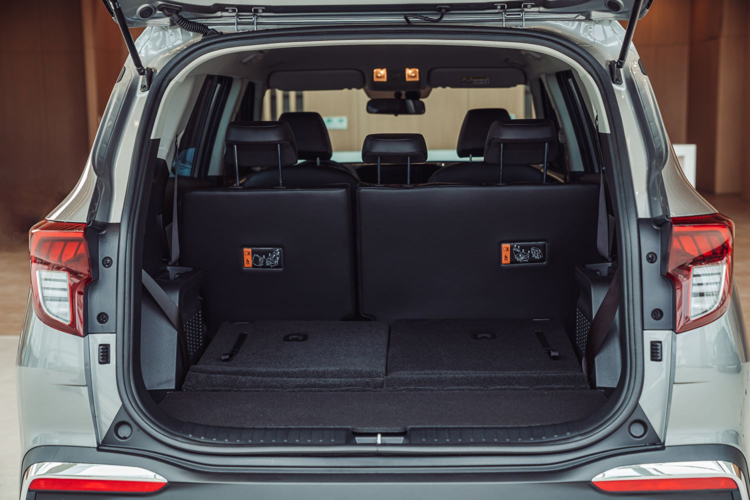 Khoang hành lý có kích thước lớn 